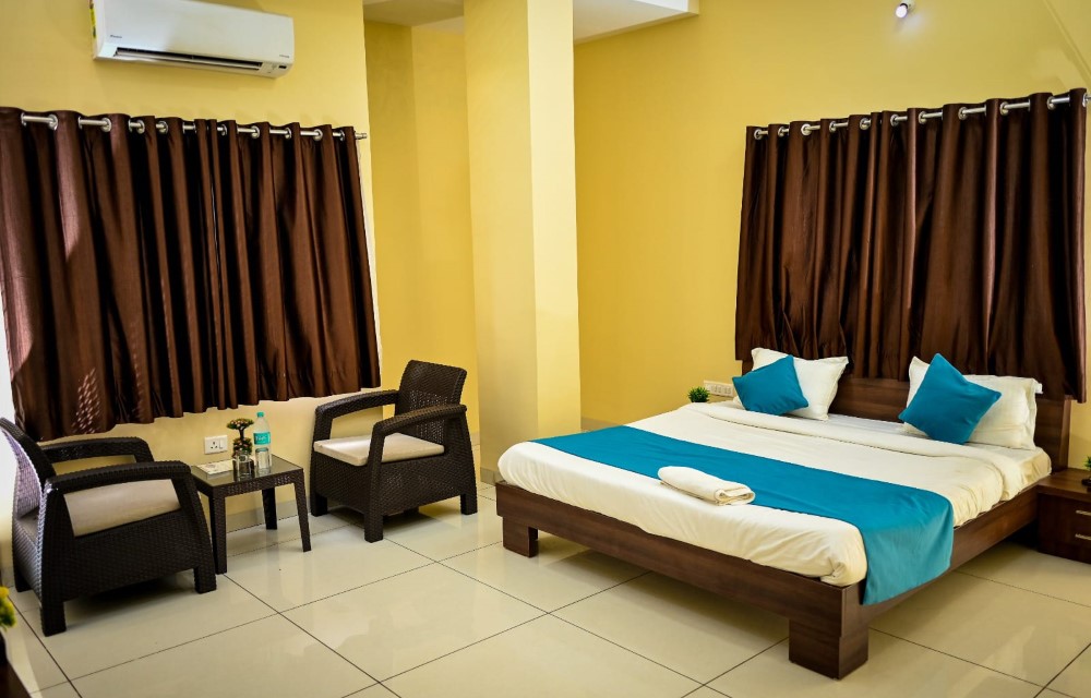 The Shrine Hotel Rooms Pictures